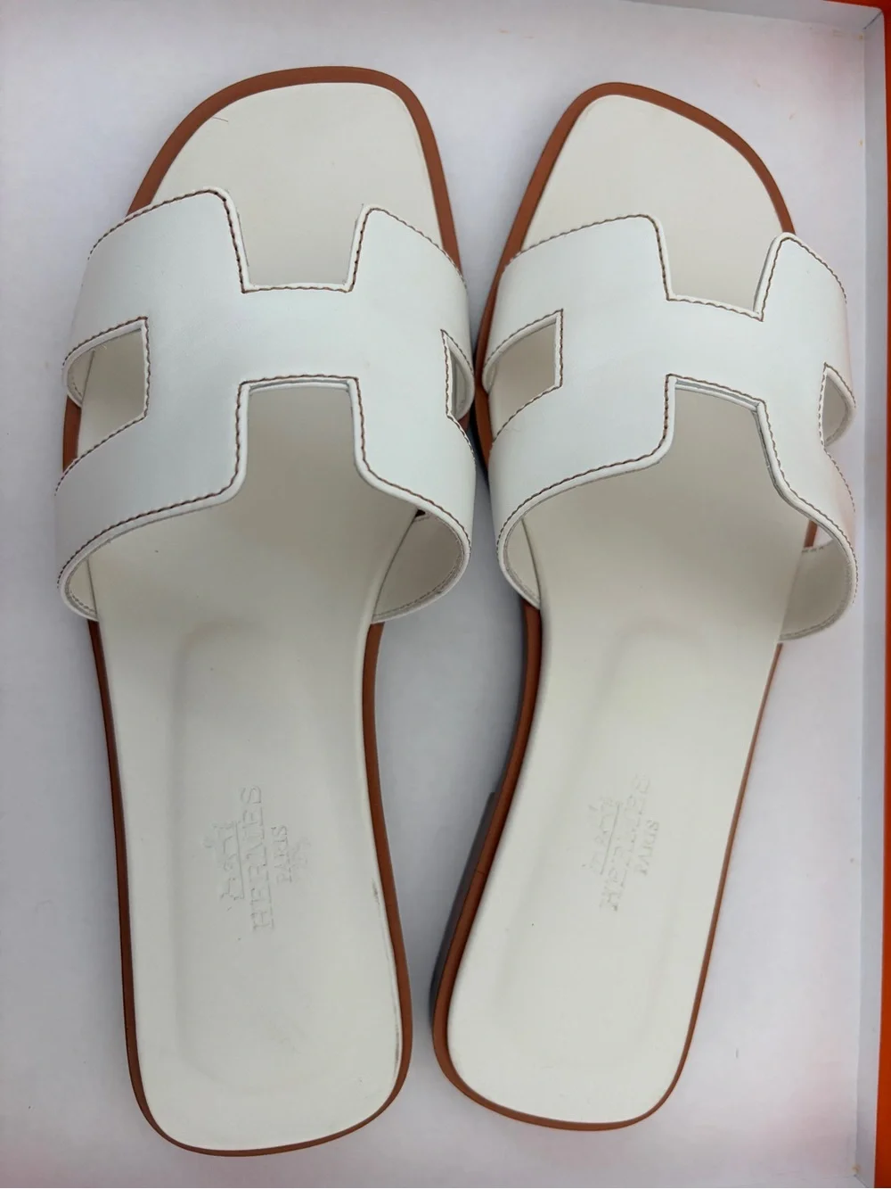 Hermes White Leather H‑Slide Sandals with Tan Sole Edge